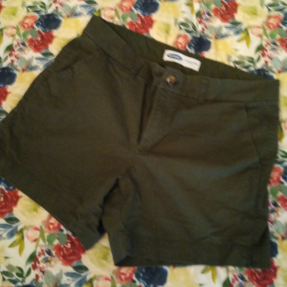 Old Navy shorts